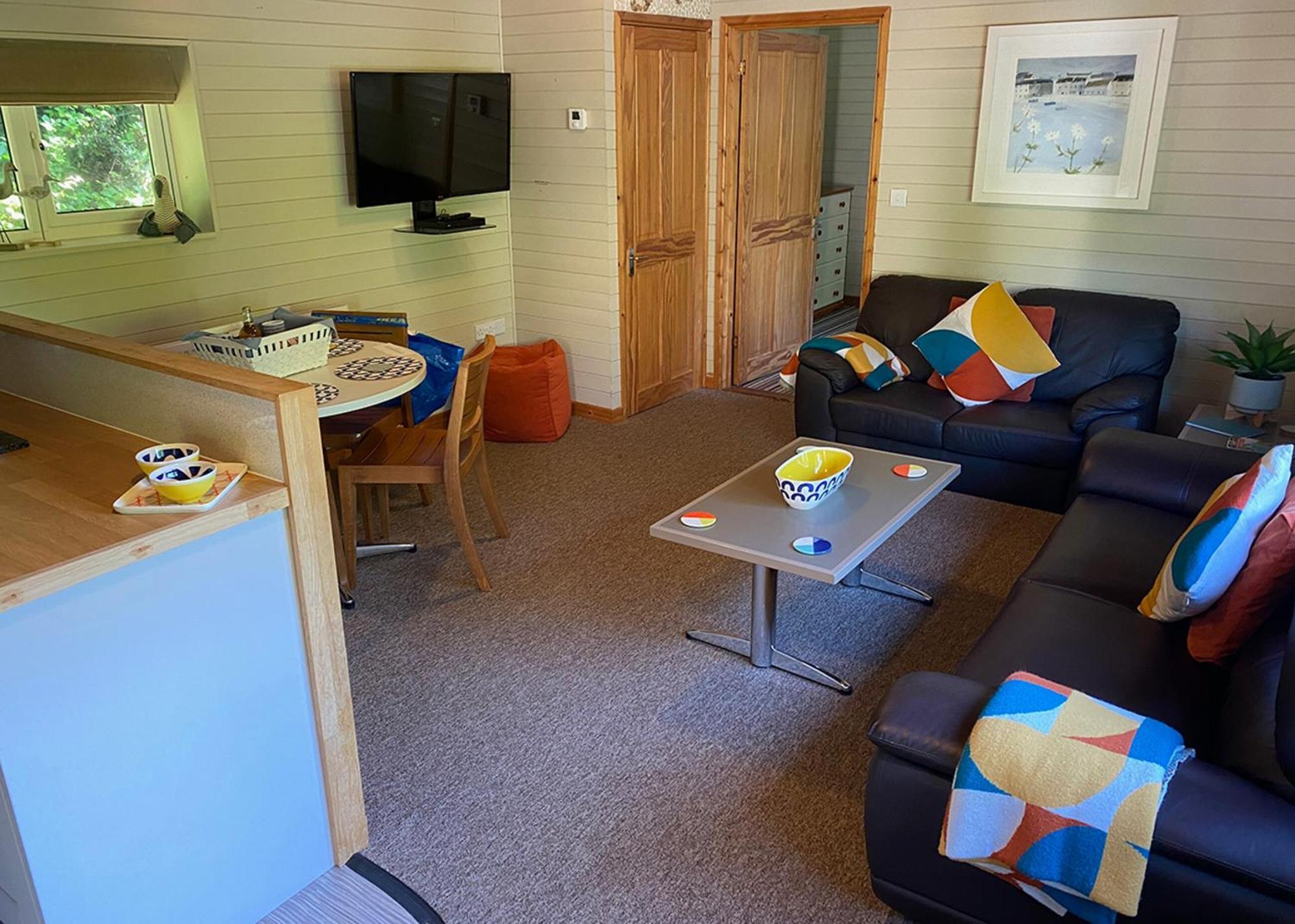 Ivyleaf Combe Lodges Stratton  Bagian luar foto